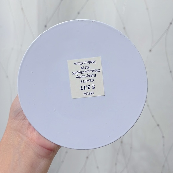 NEW Hobby Lobby | metal adjustable circular stand for 18” doll, white - Picture 5 of 6